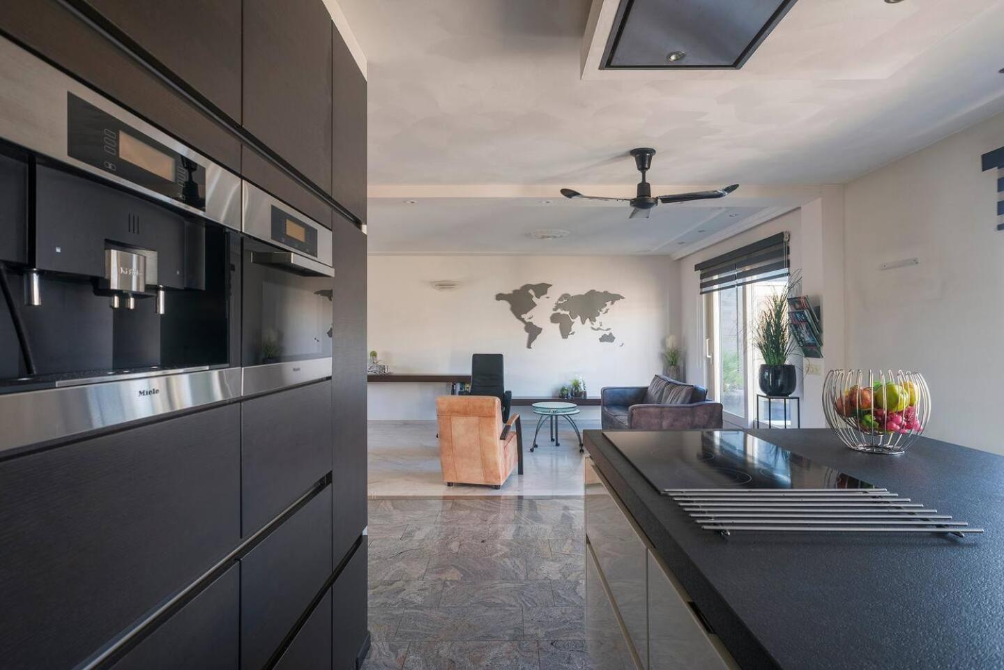 Xxl House With Free Parking & 3 Bedrooms Тилбург Экстерьер фото
