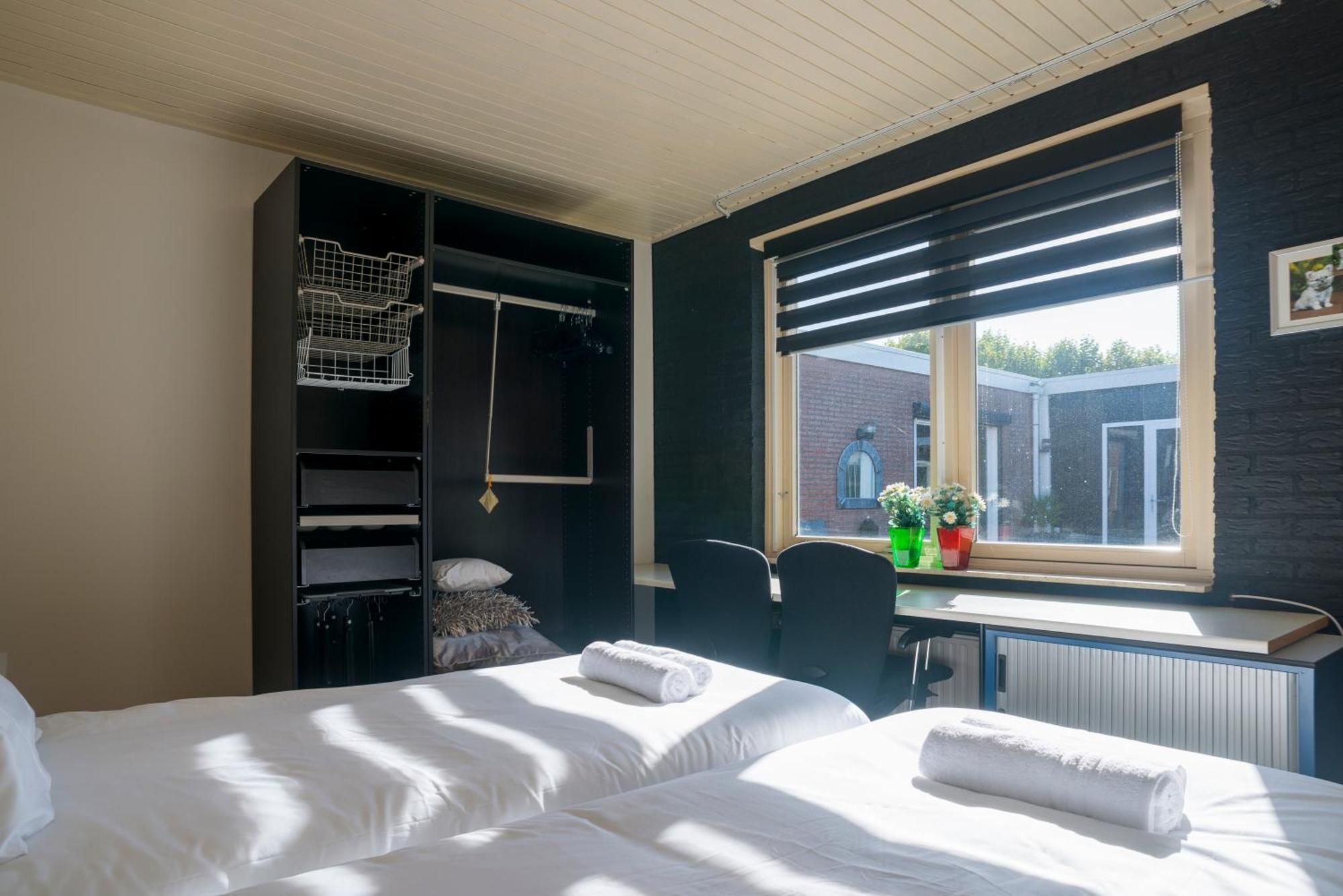 Xxl House With Free Parking & 3 Bedrooms Тилбург Экстерьер фото