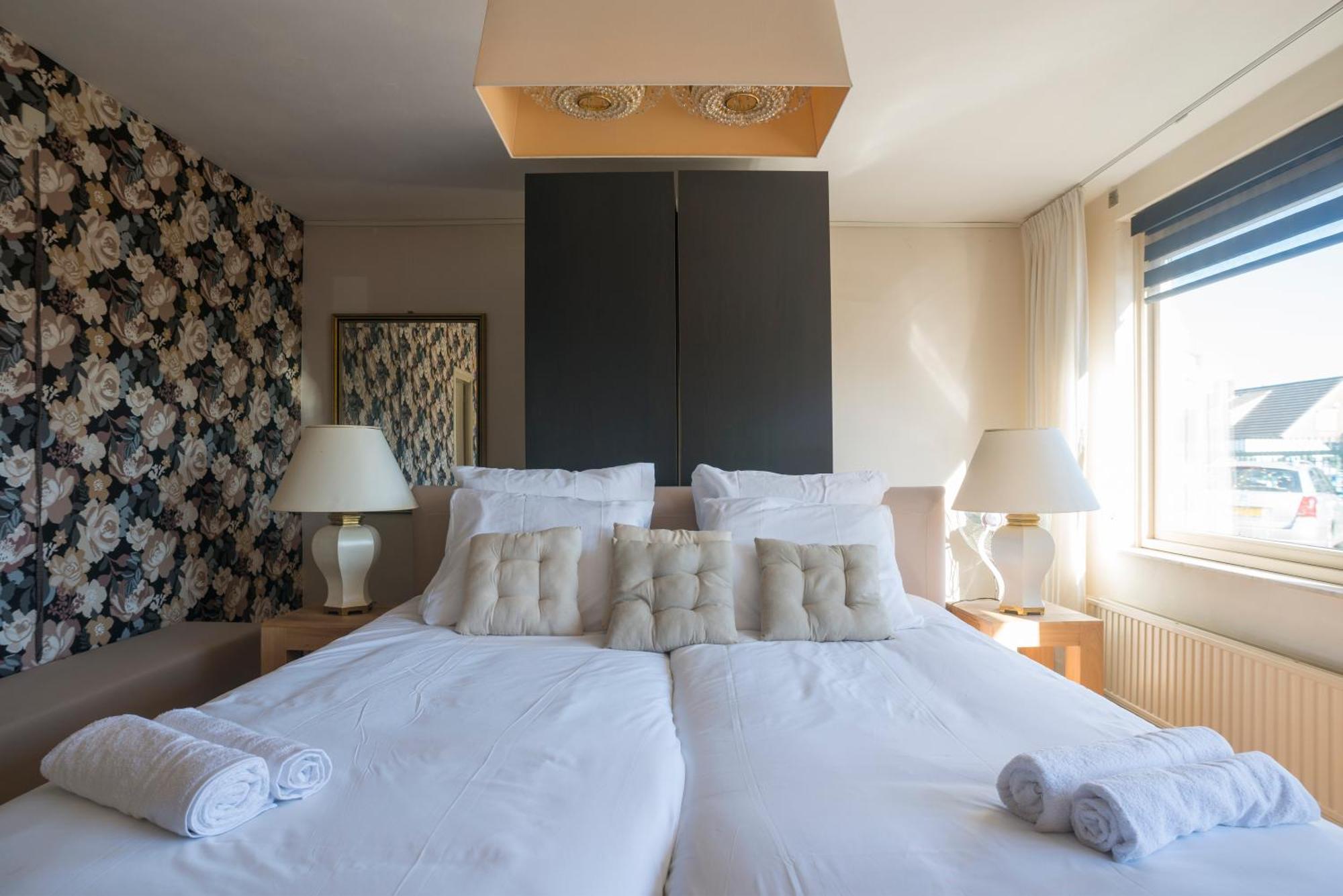 Xxl House With Free Parking & 3 Bedrooms Тилбург Экстерьер фото